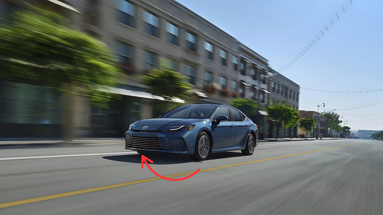 Toyota Camry Hybrid 2025